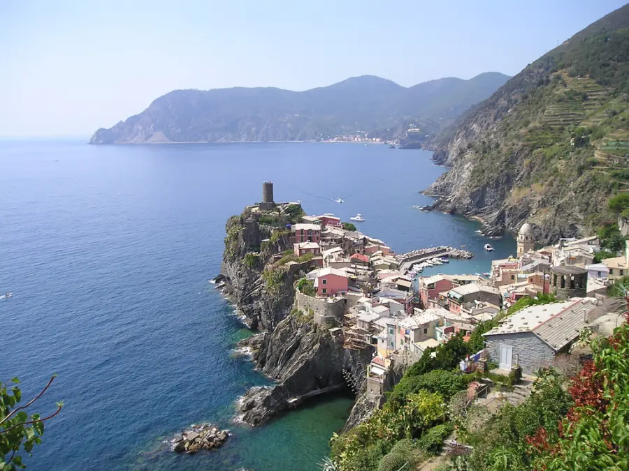 Il sentiero delle Cinque Terre: percorsi, livelli e consigli per il trekking