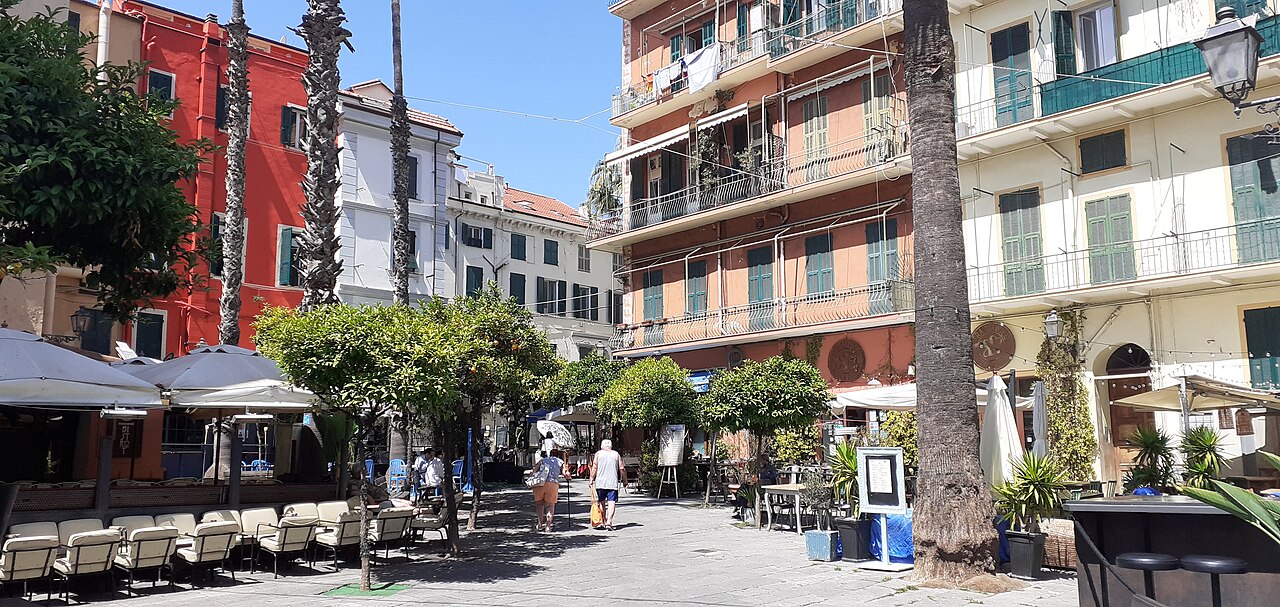 Sanremo, chiuso un locale in via Gioberti: provvedimento del Questore contro la malamovida